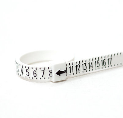 Adjustable Finger Gauge for Custom Ring Sizing | Everthine Jewelry